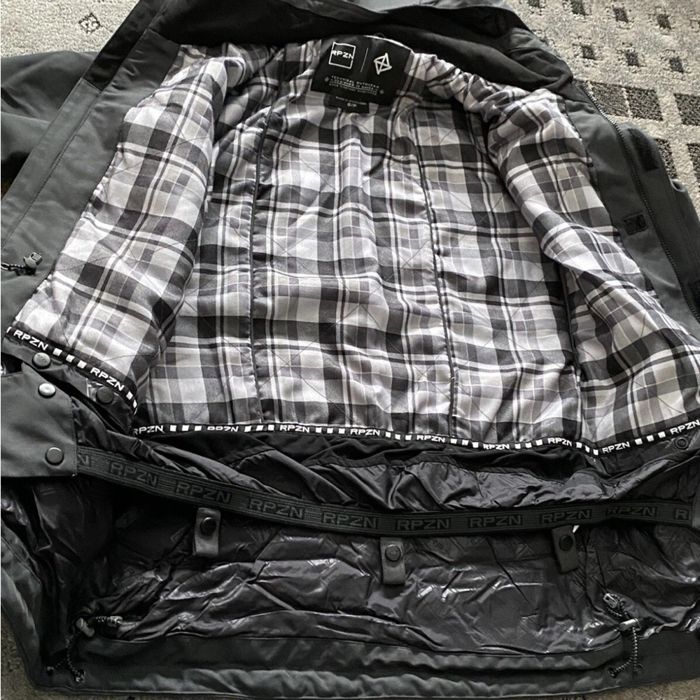 Ripzone Primaloft Winter Jacket Size Small unisex- Grey - Picture 6 of 9